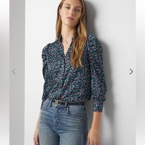 White House Black Market Y Neck Ruched Shoulder Button Down Shirt Abstract Sz 6